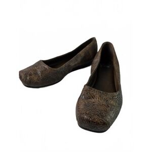 Yuu Shoes Womens 9.5 Emboss Paisley Slip On Brown Leather Casual